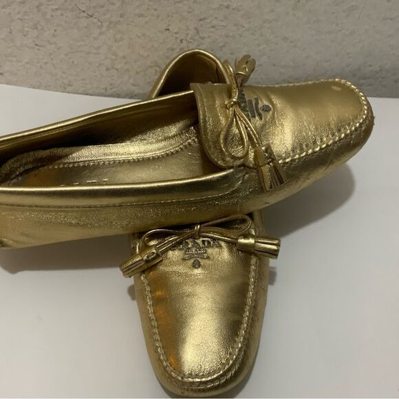 Prada Metallic Gold Leather Bow Slip On Loafers Size 35.5 - Picture 4 of 13